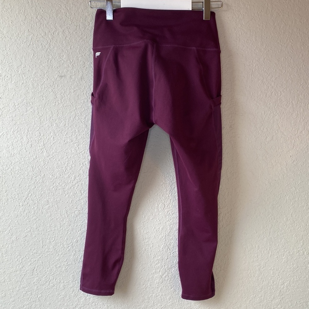 Fabletics On-The-Go‎ PowerHold Legging - Picture 8 of 13